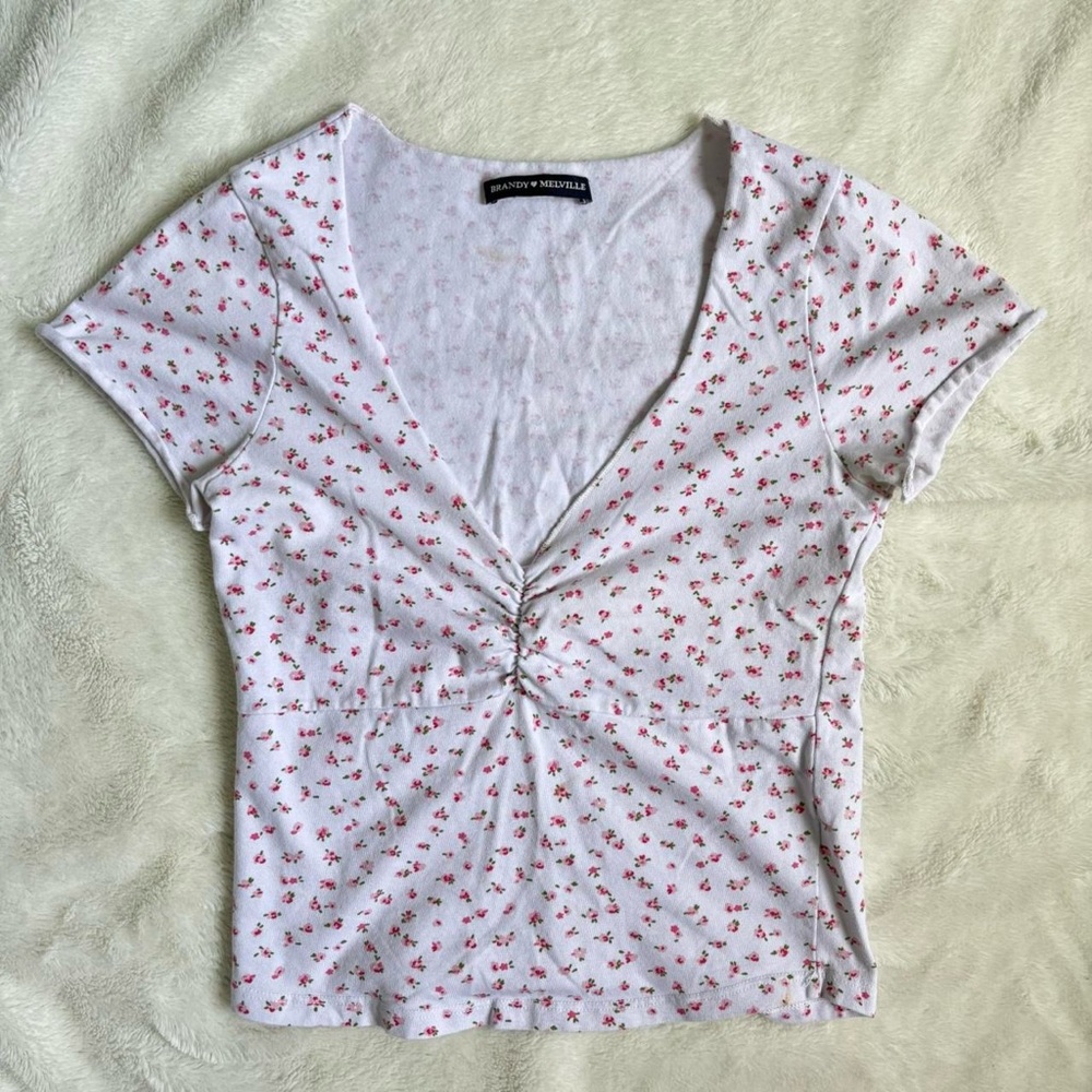 Brandy Melville gina white top with little pink flowers